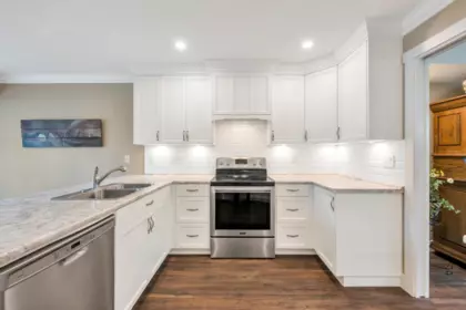 Kitchen Photo of 84 34959 Old Clayburn Road, Abbotsford, BC
