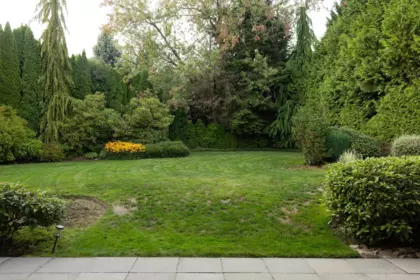 Swimming Pool Photo of 1015 Eyremount Drive, West Vancouver, BC