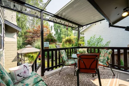 Front Yard Photo of 20085 50a Avenue, Langley, BC