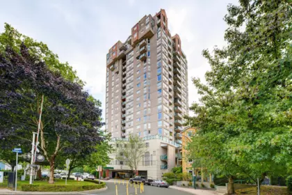 2205 10 Laguna Court, New Westminster, BC, New Westminster — Apartment/Condo for sale