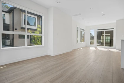 Family Room Photo of 33 4337 Boundary Road, Richmond, BC