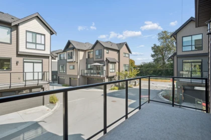 Hot Tub / Spa Photo of 33 4337 Boundary Road, Richmond, BC