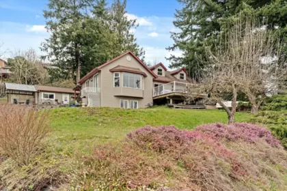 35317 Delair Road, Abbotsford, BC, Abbotsford — Single Family Residence for sale