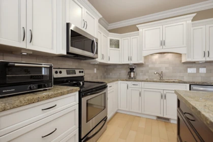 Breakfast Nook Photo of 34493 Marcliffe Place, Abbotsford, BC