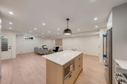Dining Area Photo of 1 6136 Irmin Street, Burnaby, BC