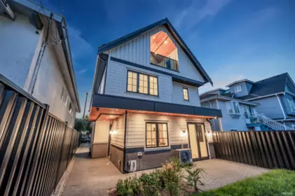 2 5150 Spencer Street, Vancouver, BC, Vancouver — Half Duplex for sale
