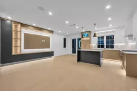 2 5150 Spencer Street, Vancouver, BC