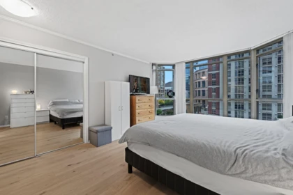 Basement Recreation Room Photo of 906 867 Hamilton Street, Vancouver, BC