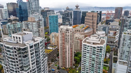 Community Amenities Photo (Clubhouse) of 906 867 Hamilton Street, Vancouver, BC