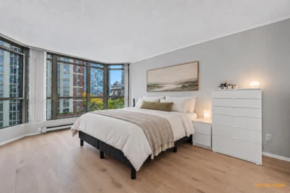Guest Bathroom Photo of 906 867 Hamilton Street, Vancouver, BC
