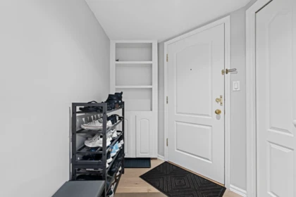 Hot Tub / Spa Photo of 906 867 Hamilton Street, Vancouver, BC