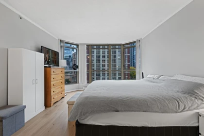 Loft / Bonus Room Photo of 906 867 Hamilton Street, Vancouver, BC