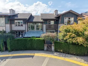 1216 Village Green Way, Squamish, BC, Squamish — Townhouse for sale