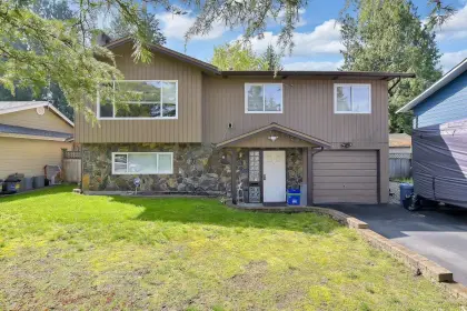 20220 44a Avenue, Langley, BC, Langley — Single Family Residence for sale