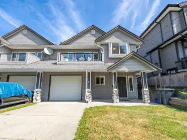 B 1015 Thomas Avenue, Coquitlam, BC, Coquitlam — Half Duplex for sale