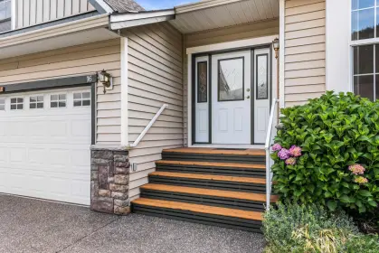 16 349 Walnut Avenue, Harrison Hot Springs, BC, Harrison hot springs — Single Family Residence for sale
