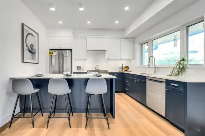 1 2796 Dundas Street, Vancouver, BC, Vancouver — Half Duplex for sale