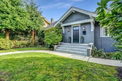 3322 W 38th Avenue, Vancouver, BC, Vancouver — Single Family Residence for sale