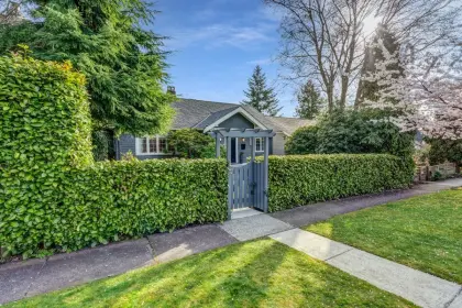 3322 W 38th Avenue, Vancouver, BC, Vancouver — Single Family Residence for sale