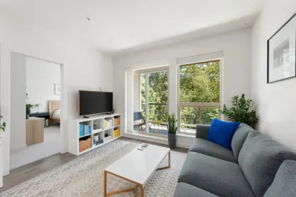 416 1150 Bailey Street, Squamish, BC, Squamish — Apartment/Condo for sale
