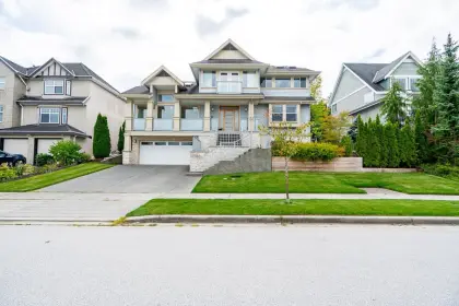 17388 103a Avenue, Surrey, BC, Surrey — Single Family Residence for sale