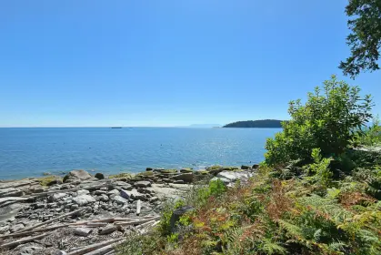 6075 Silverstone Lane, Sechelt, BC, Sechelt — Land for sale