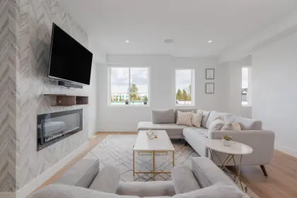 22 8140 166 Street, Surrey, BC, Surrey — Townhouse for sale