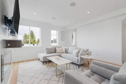22 8140 166 Street, Surrey, BC, Surrey — Townhouse for sale