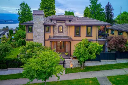 4006 Trinity Street, Burnaby, BC, Burnaby — Single Family Residence for sale