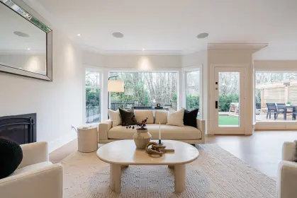 4275 Nautilus Close, Vancouver, BC, Vancouver — Single Family Residence for sale