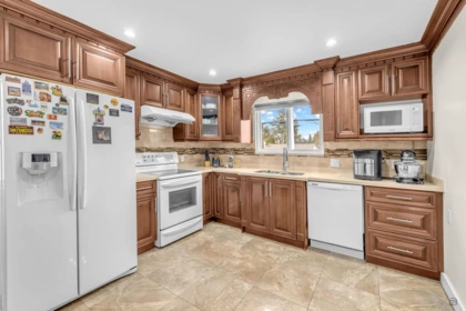 Primary Bedroom Photo of 13052 64 Avenue, Surrey, BC