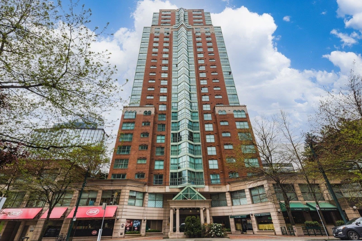 Garage Interior Photo of 1206 909 Burrard Street, Vancouver, BC