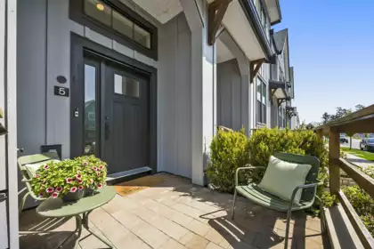 5 6427 Hammermill Avenue, Delta, BC, Delta — Townhouse for sale