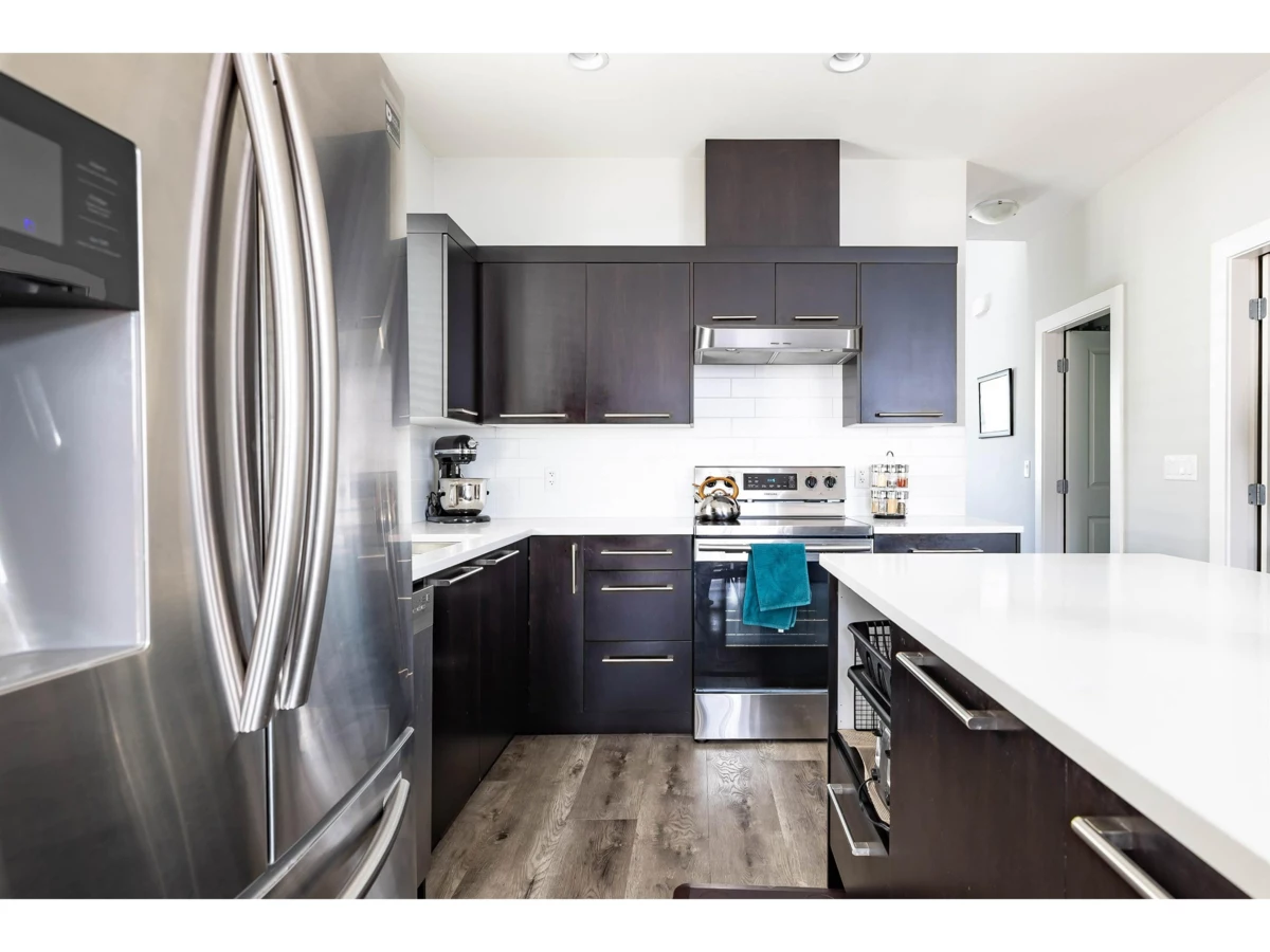 Living Room Photo of 32574 Ross Drive, Mission, BC