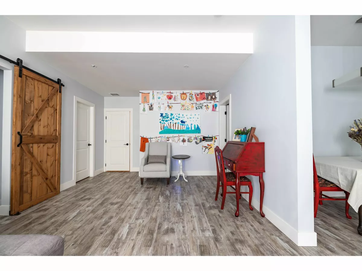 Outdoor Kitchen Photo of 32574 Ross Drive, Mission, BC