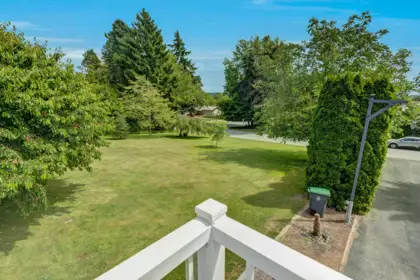 18073 19a Avenue, Surrey, BC, Surrey — Single Family Residence for sale