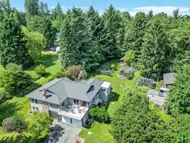 18073 19a Avenue, Surrey, BC, Surrey — Single Family Residence for sale