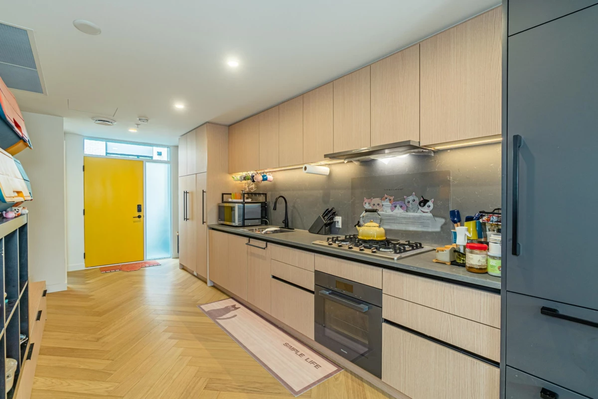 Primary Bedroom Photo of 12 6778 Oak Street, Vancouver, BC