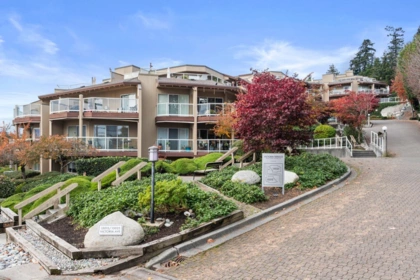 202 15025 Victoria Avenue, White Rock, BC, White Rock — Apartment/Condo for sale