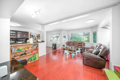 Mudroom Photo of 41 5380 Smith Drive, Richmond, BC