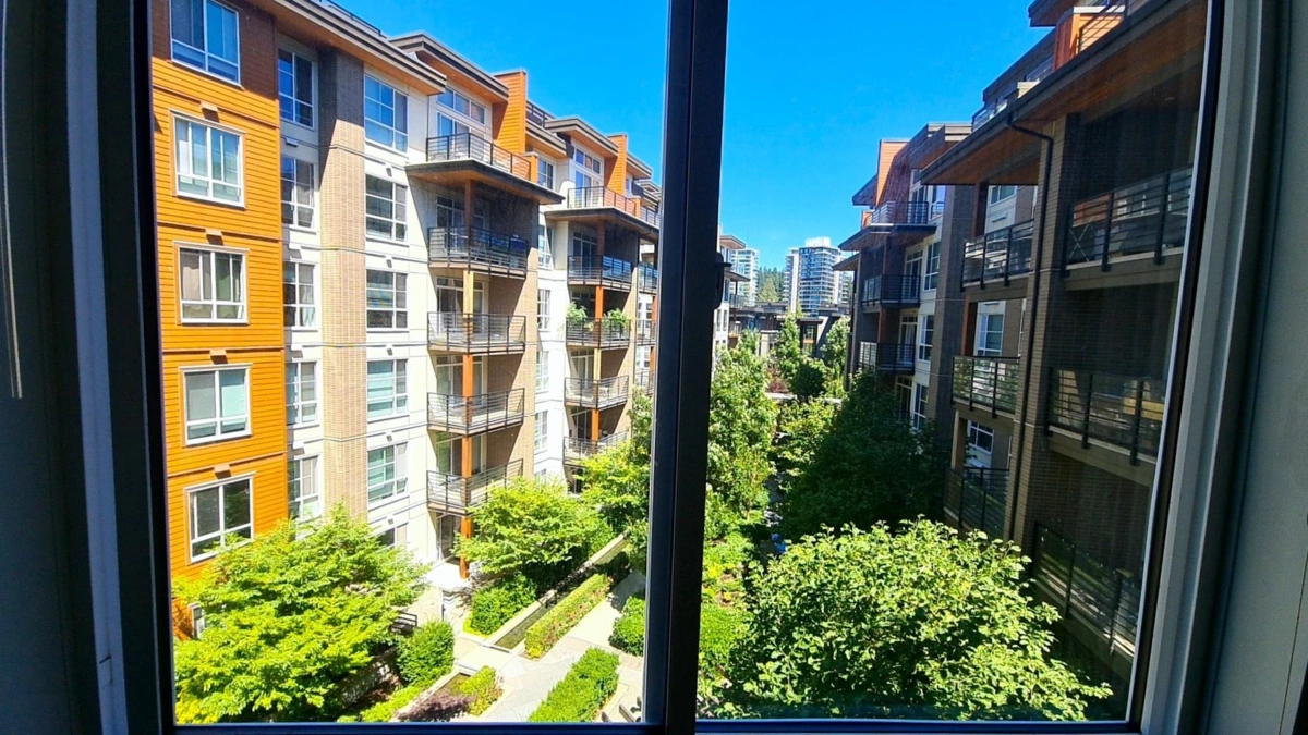 Powder Room Photo of 513 5983 Gray Avenue, Vancouver, BC
