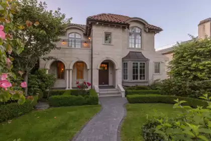 4651 Simpson Avenue, Vancouver, BC, Point Grey — 5 bed single family residence for sale