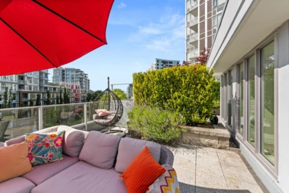 TH312 7468 Lansdowne Road, Richmond, BC, Richmond — Apartment/Condo for sale