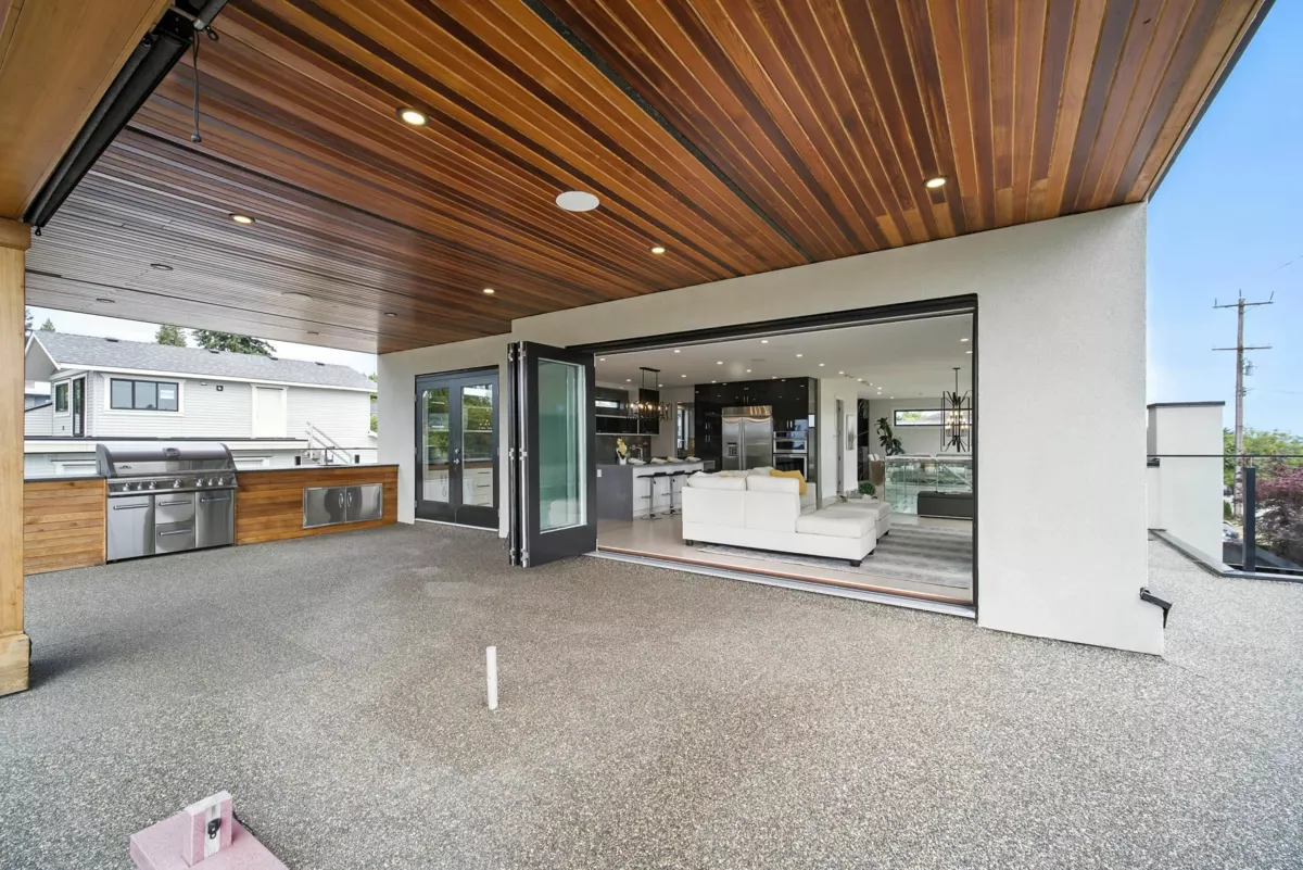 Fitness Center Photo Near 2113 Dawes Hill Road, Coquitlam, BC