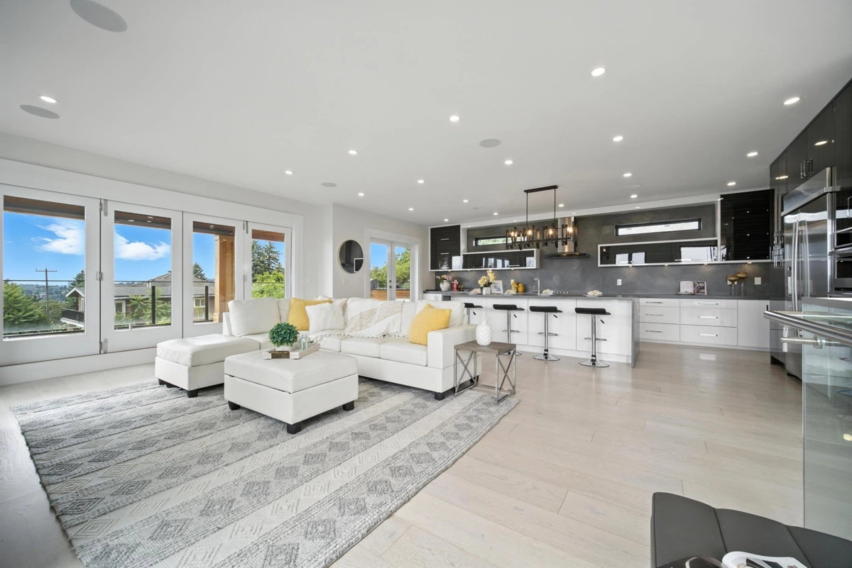 Primary Bedroom Photo of 2113 Dawes Hill Road, Coquitlam, BC