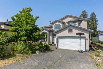 11393 Royal Crescent, Surrey, BC, Surrey — Single Family Residence for sale