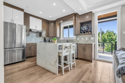 Breakfast Nook Photo of 175 Delta Avenue, Burnaby, BC