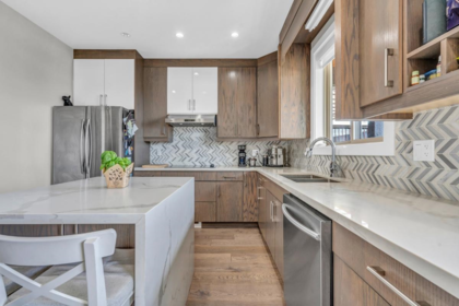 Primary Bedroom Photo of 175 Delta Avenue, Burnaby, BC