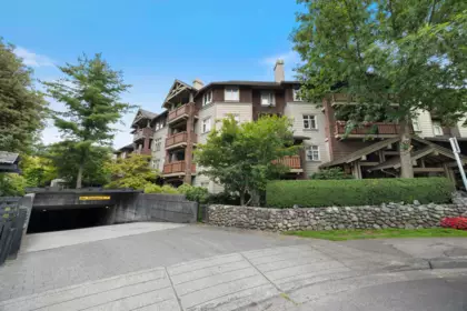 404 18 Smokey Smith Place, New Westminster, BC, New Westminster — Apartment/Condo for sale