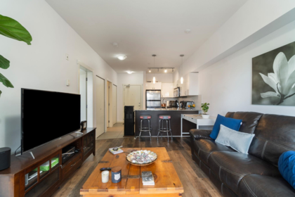 Family Room Photo of 322 13728 108 Avenue, Surrey, BC